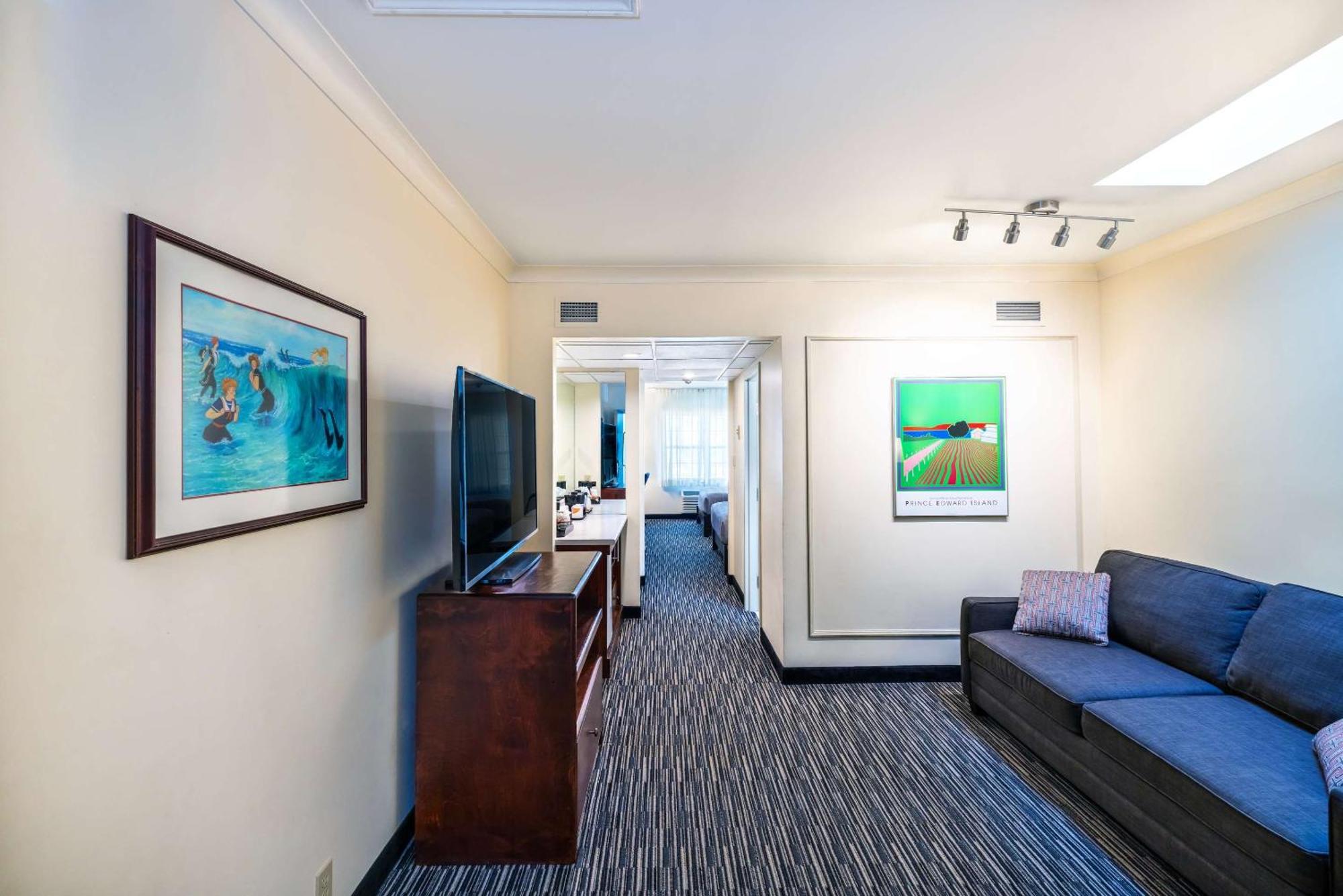 Quality Inn & Suites Garden Of The Gulf Summerside Exteriör bild